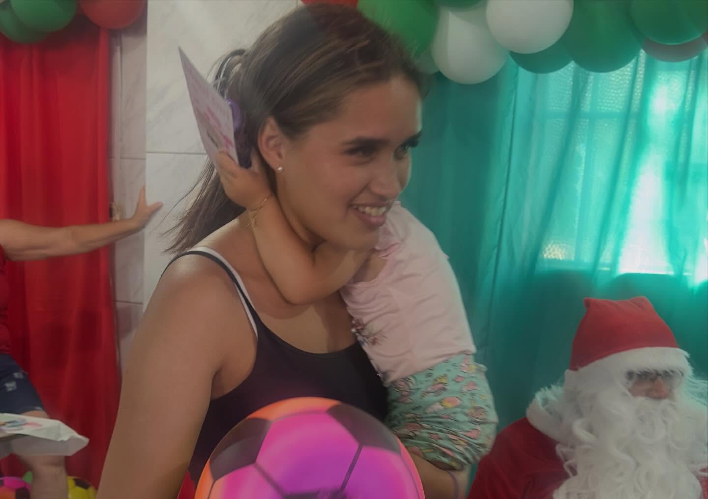 AGRADECER DE CORAÇÃO TODOS QUE AJUDARAM PARA ESSA FESTA SER UM SUCESSO E TRAZER A ALEGRIA PRA NOSSAS CRIANÇAS ❤️✨